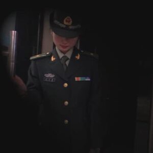 女警官雨庭遭難記(上)