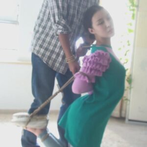 西域美女トン亜緊縛オフ会